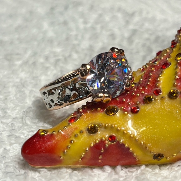 🍑Stunning rose gold chunky rhinestone ring -etched NWOT - Picture 5 of 10